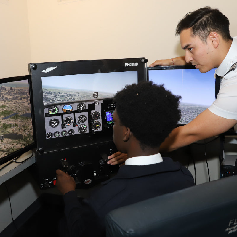 Should Pilots Own a Flight Simulator?