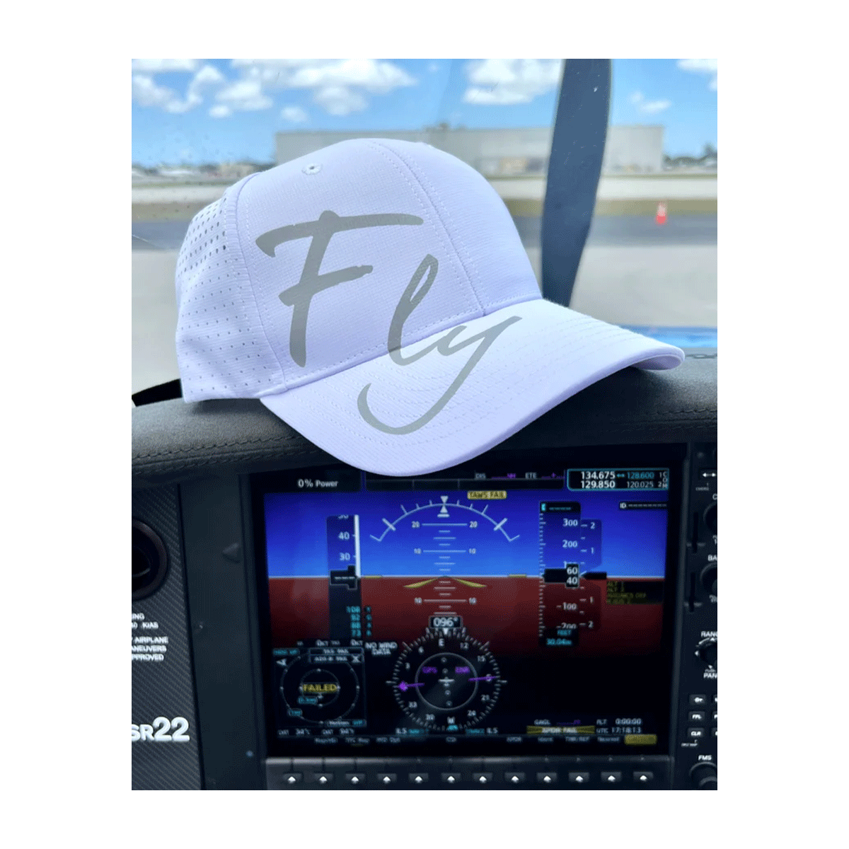 Cool Comfort White Fly Signature Baseball Hat � Performance Buttonless Cap image 1