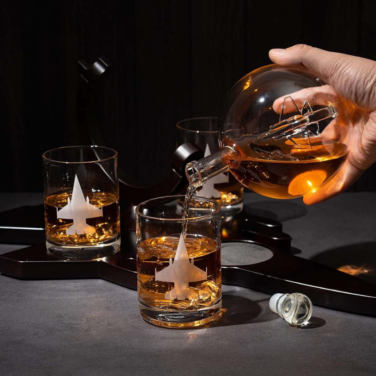 Aviation Decanter Set image 1