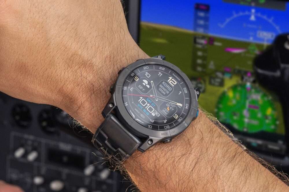 Garmin D2 Mach 1 Pro Aviator Smartwatch image 6