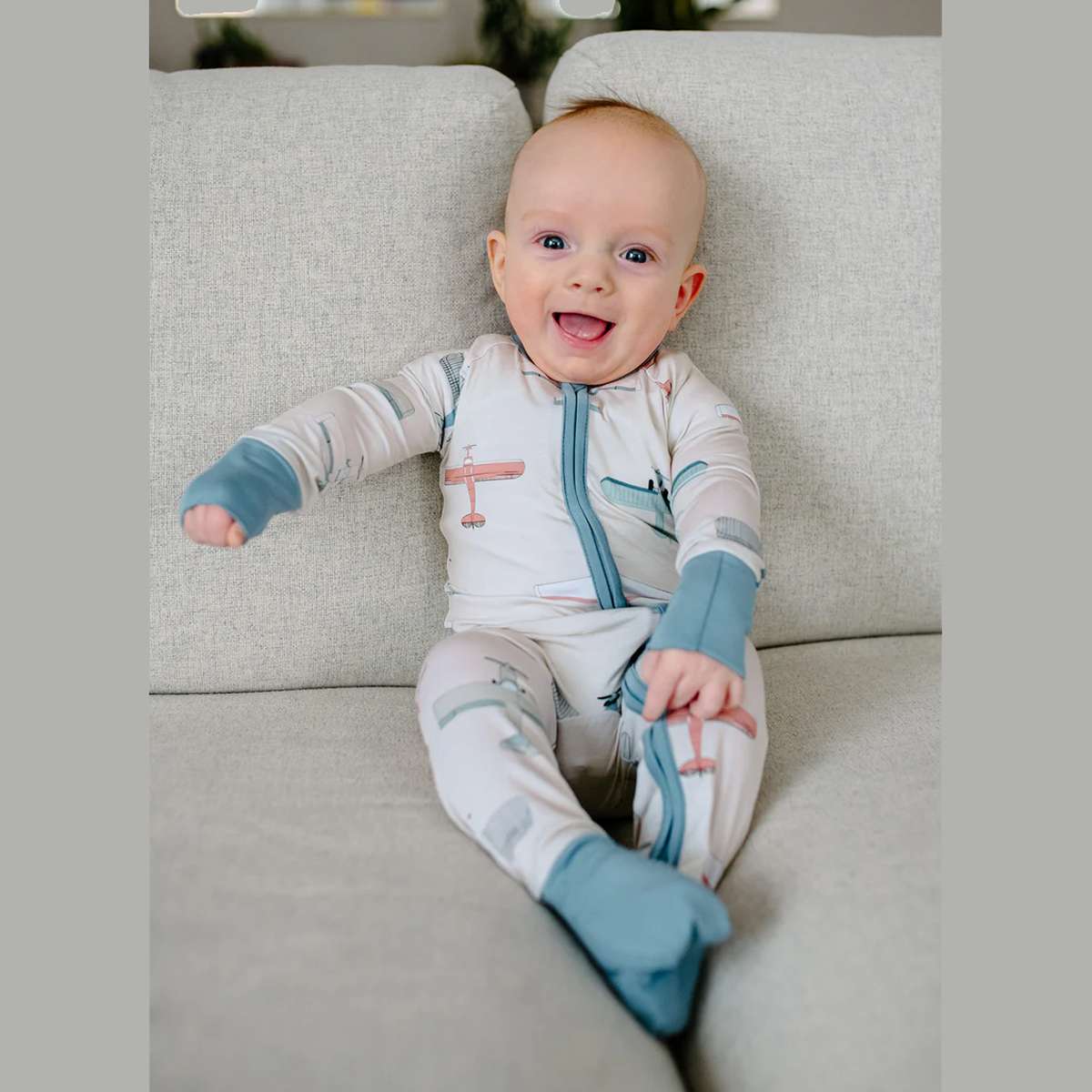 Alpha Plane Baby Zippered Romper image 1