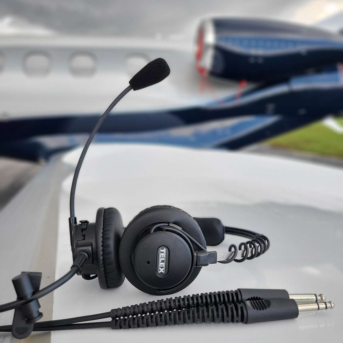 Telex Airman 850 Telex Airman 8+ Headset – Banyan Pilot Shop