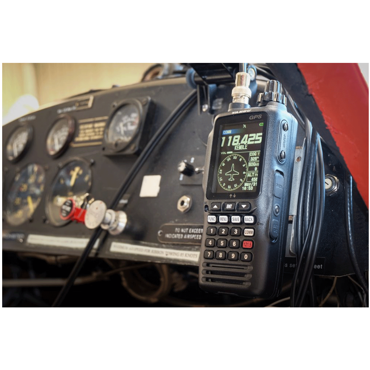 Yaesu FTA-850L NAV/COM/GPS handheld transceiver image 1