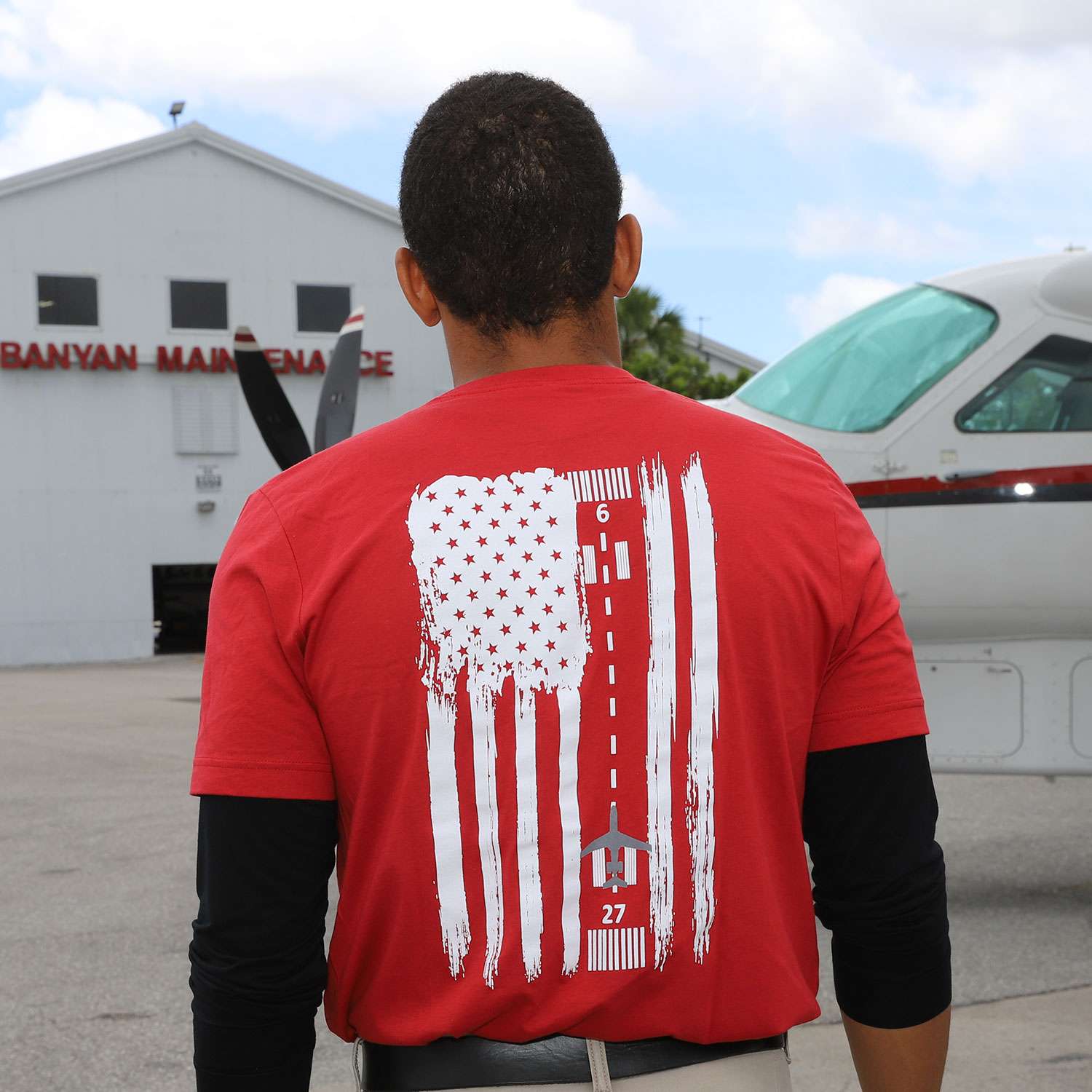 Red Airplane Runway Flag T-shirt image 0